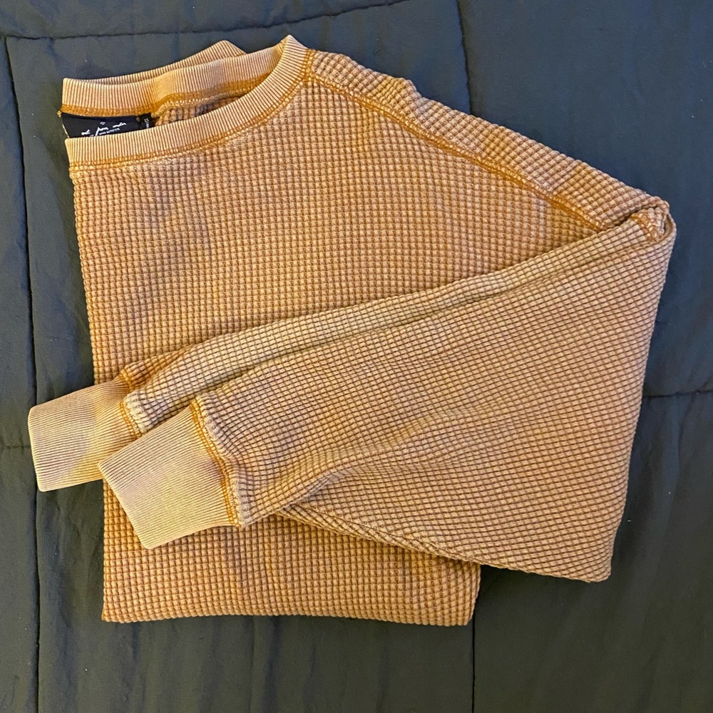 URBAN OUTFITTERS FALL SWEATER